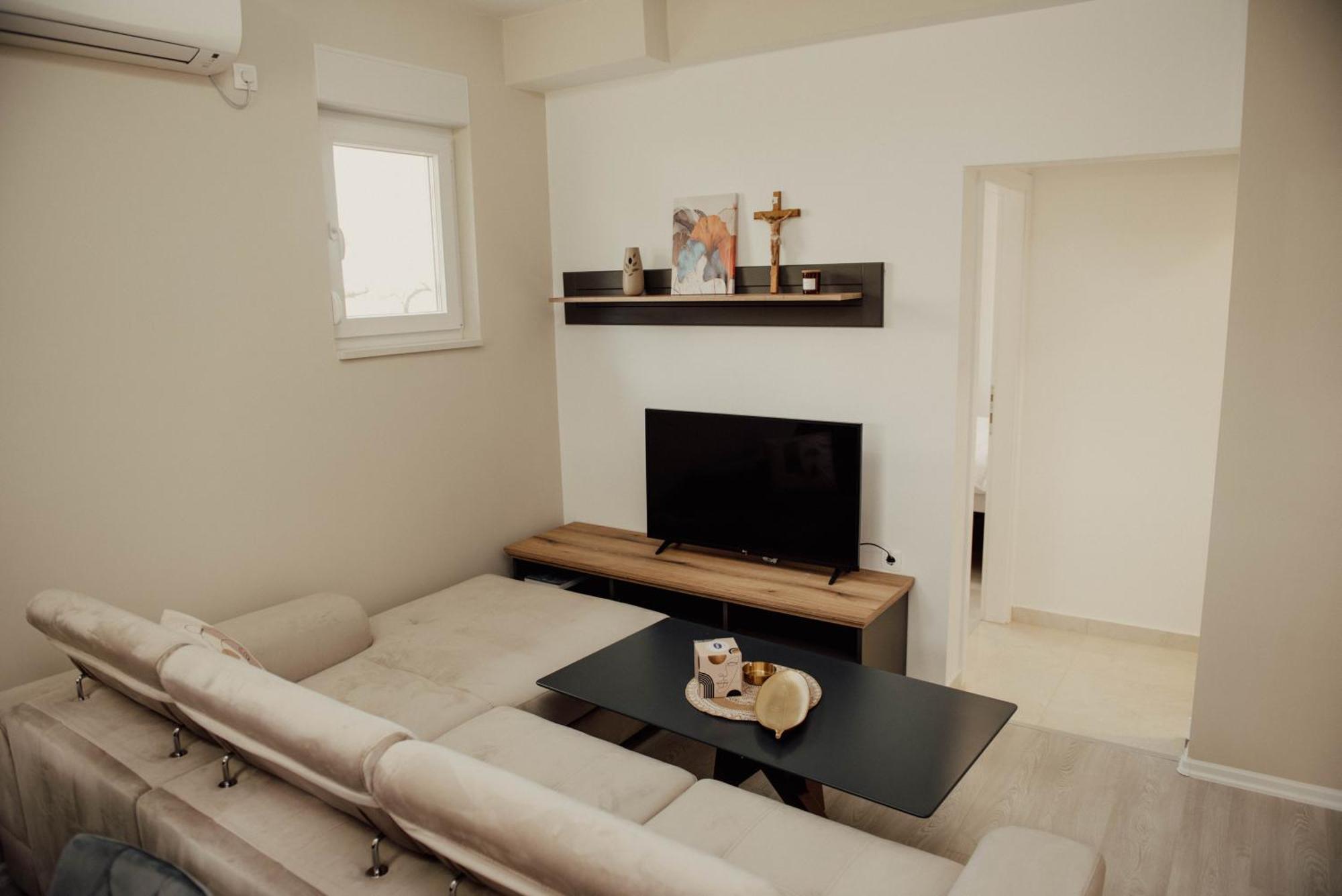 Apartment Etna *